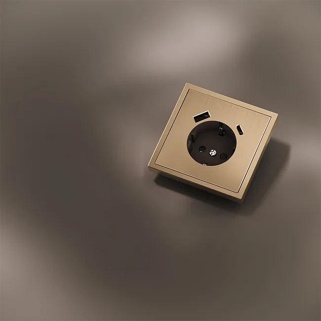 Накладка для розетки с заземлением и защитными шторками, с USB A+C, S70 Metal (латунь)