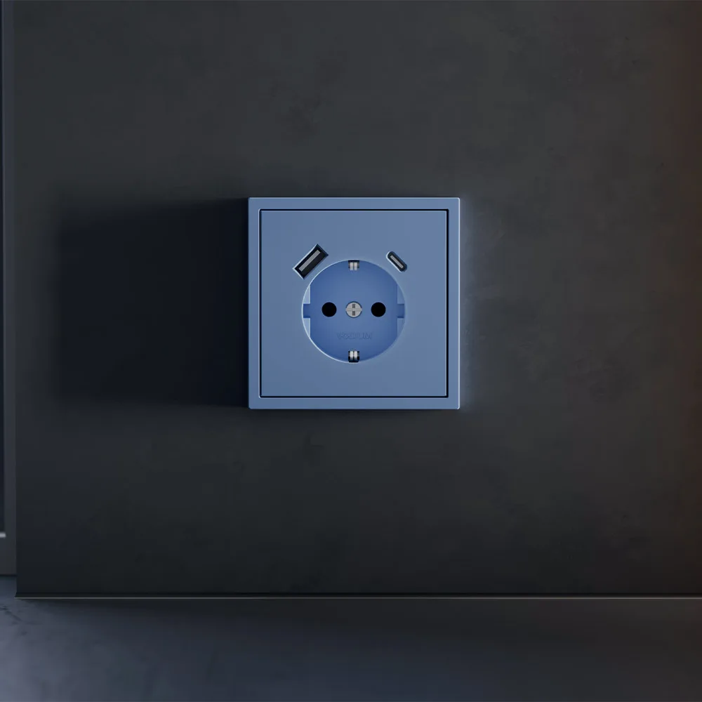 Накладка для розетки с заземлением и защитными шторками, с USB A+C, S70 (деним)
