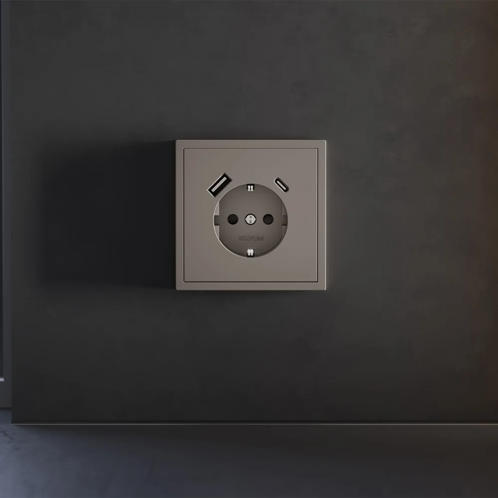 Накладка для розетки с заземлением и защитными шторками, с USB A+C, S70 (капучино)